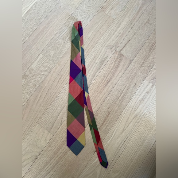 Colorful Geometric Pattern Tie - Picture 4 of 4